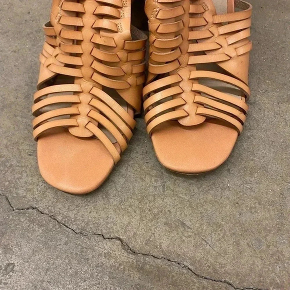 Steve Madden gladiator  heels - Picture 9 of 13